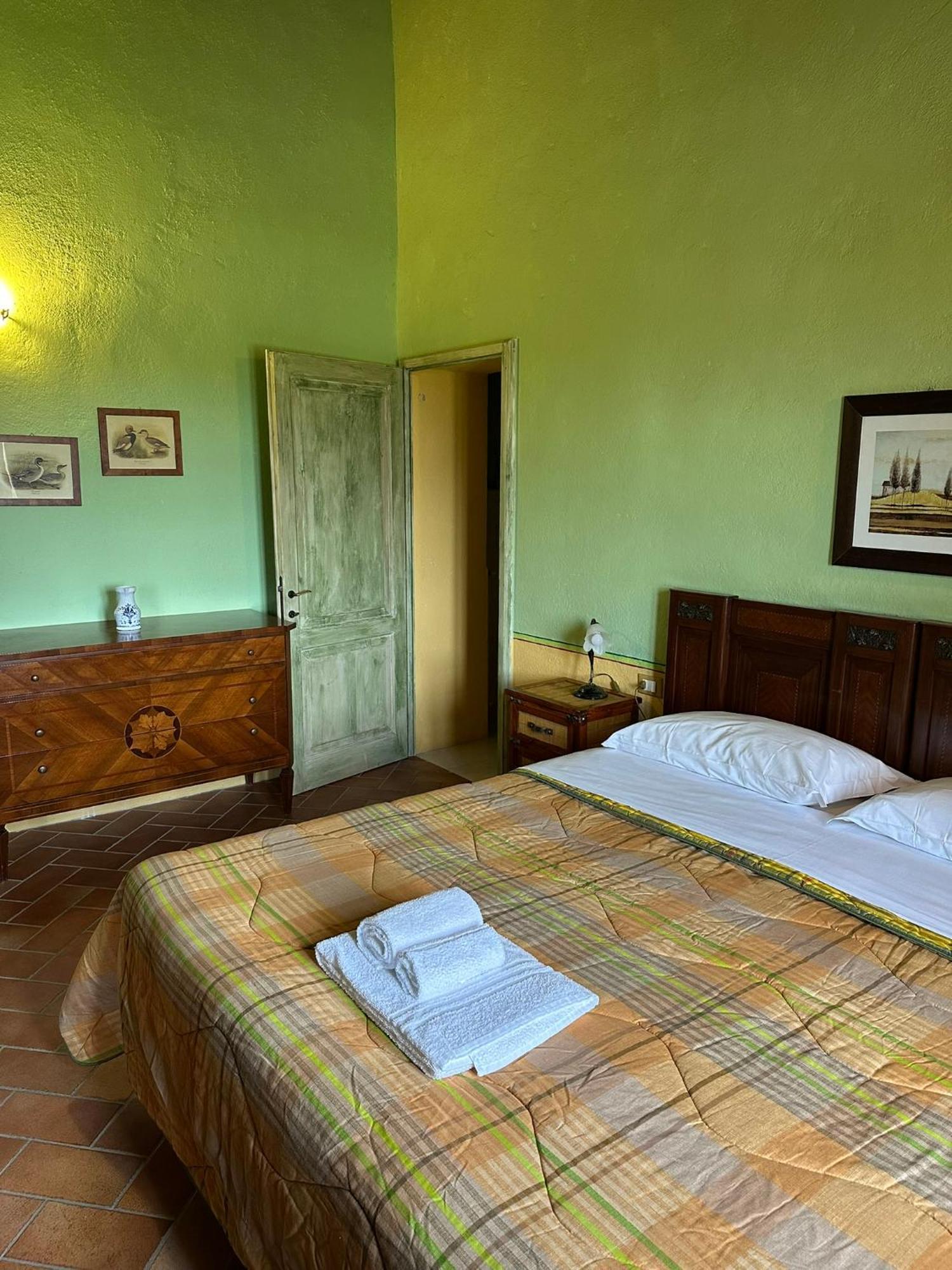 Apartamento Borgo Tignano Casole dʼElsa Exterior foto